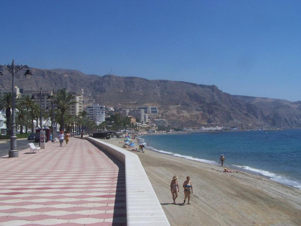 דירות אגוואדולסה Piso Relax Piscina Y Playa Aguadulce מראה חיצוני תמונה